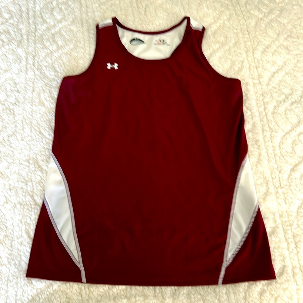 Under Armour heat gear athletic top
